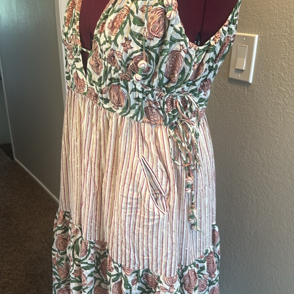 Floral Striped Maxi Dress - Picture 4 of 7